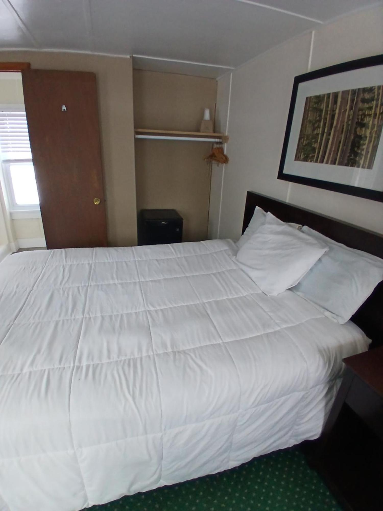 Plantation Motel Гурон Экстерьер фото